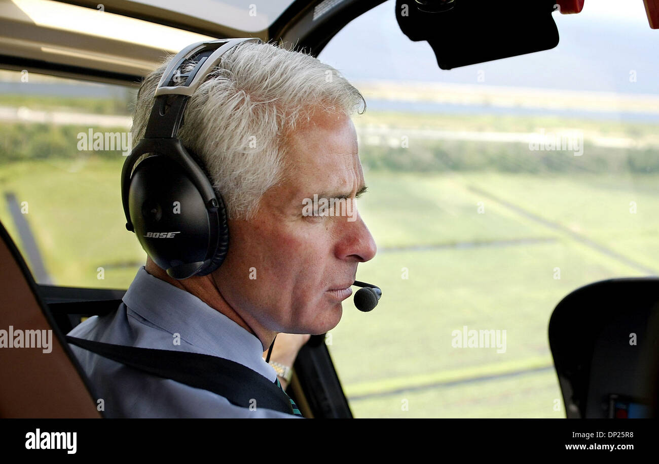 May 17, 2006; Pahokee, FL, USA; Florida Attorney General Charlie Crist took a quick look by