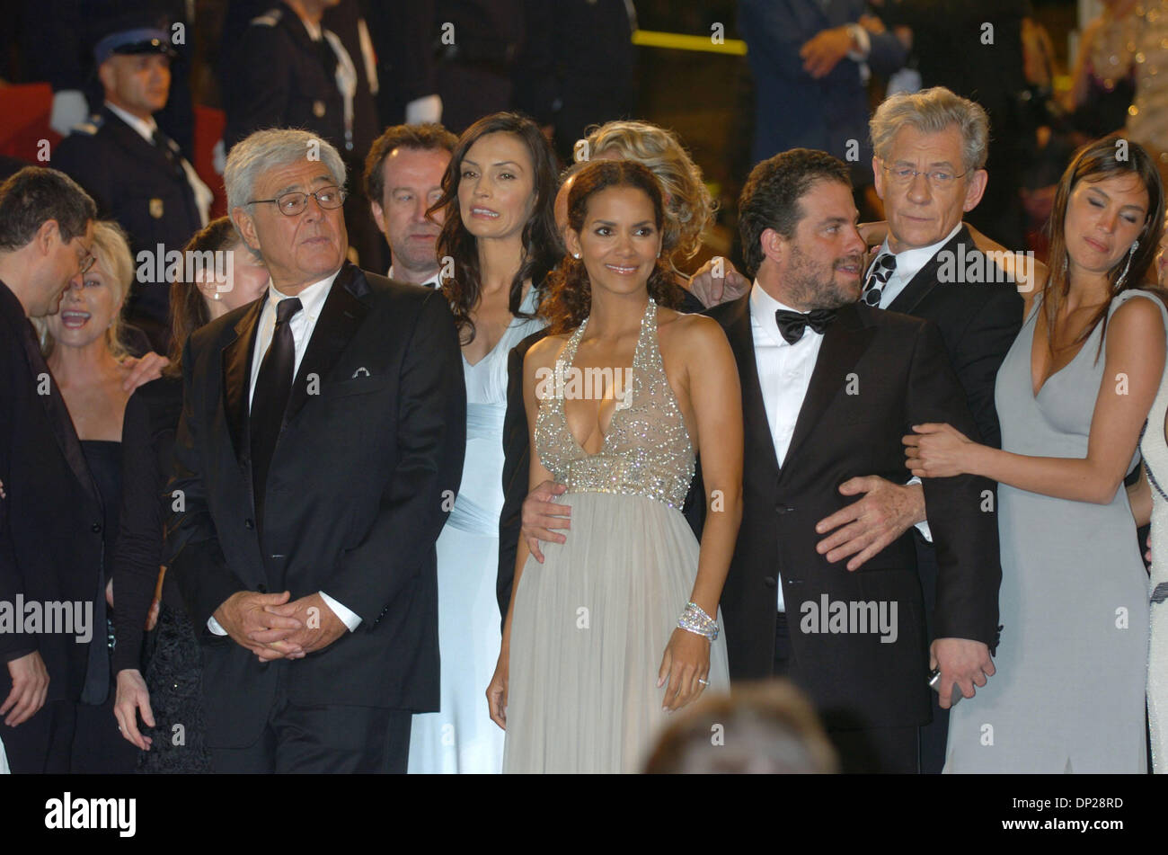 May 22 06 Cannes France Cast Of X Men 3 Famke Janssen Halle Stock Photo Alamy
