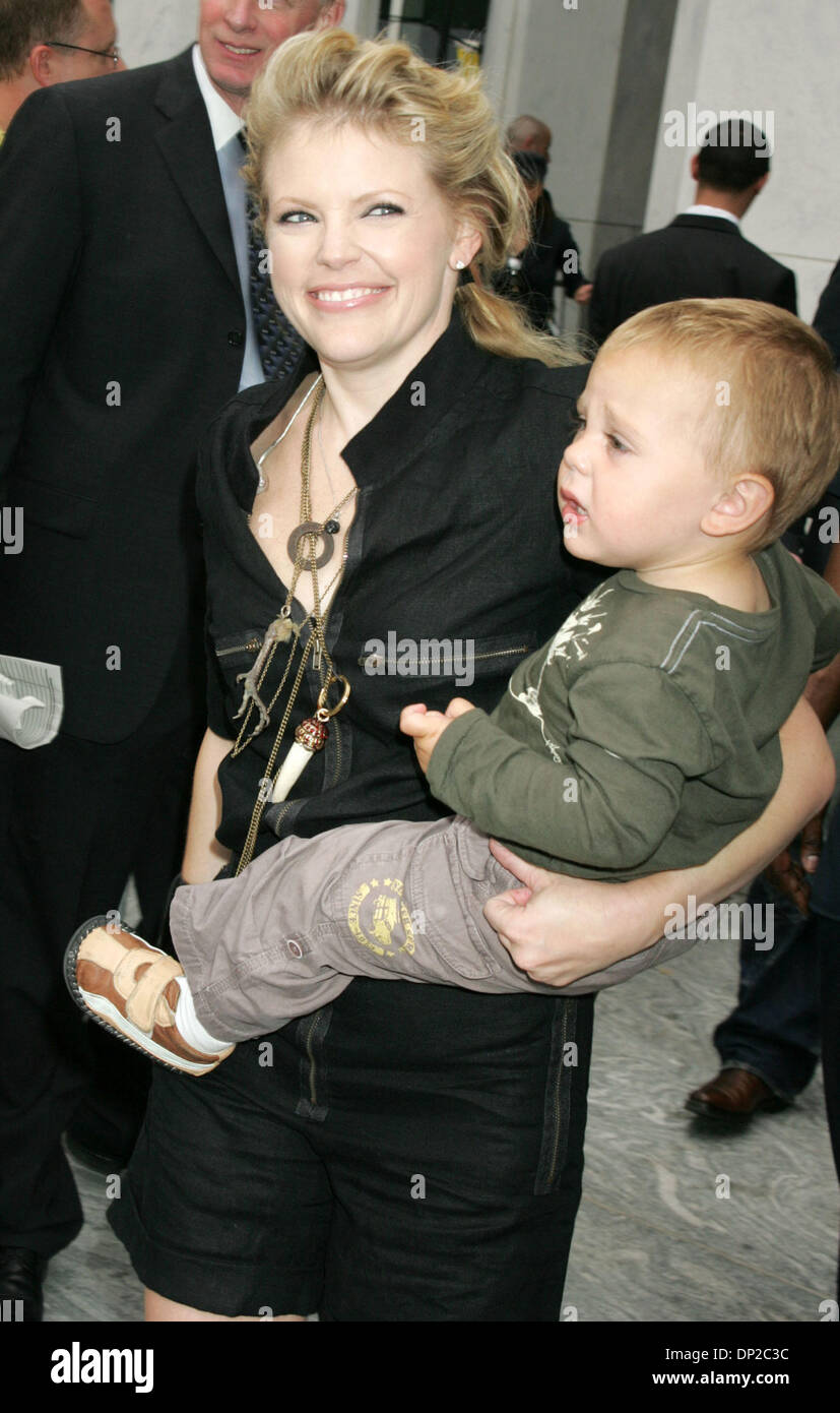 May 26, 2006; New York, NY, USA; Singer NATALIE MAINES from the 'Dixie