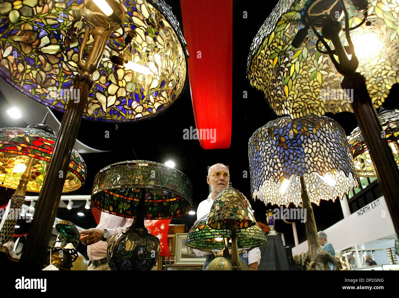 Murano glass outlet wisteria lamp