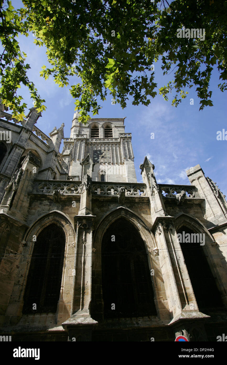 BEZIERS LANGUEDOC FRANCE CATHEDRAL ST NAZAIRE Stock Photo - Alamy