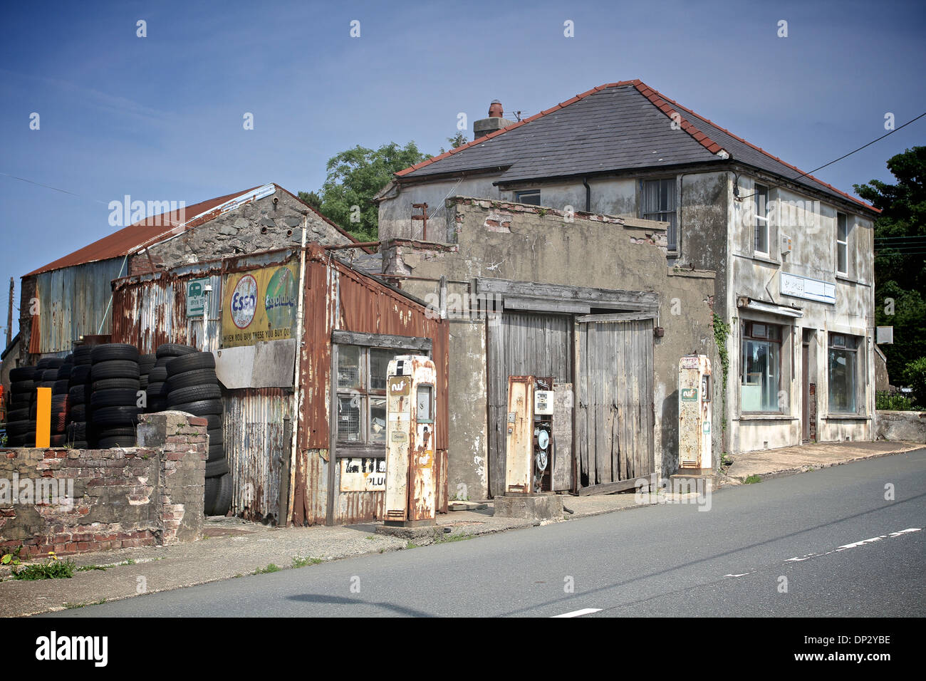 Caernarfon garage hires stock photography and images Alamy