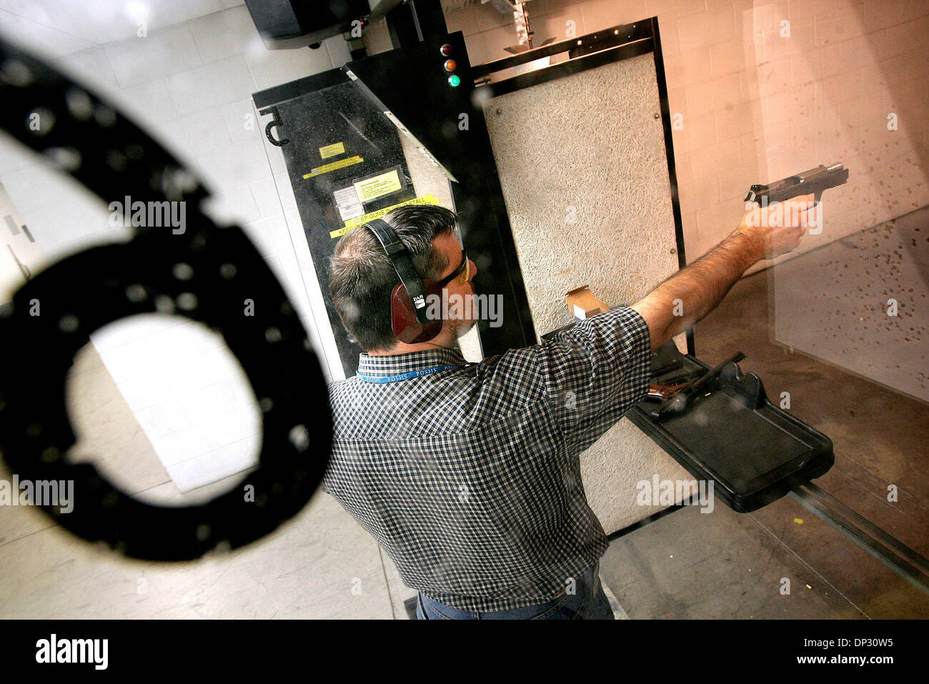 22 caliber target pistol hires stock photography and images Alamy