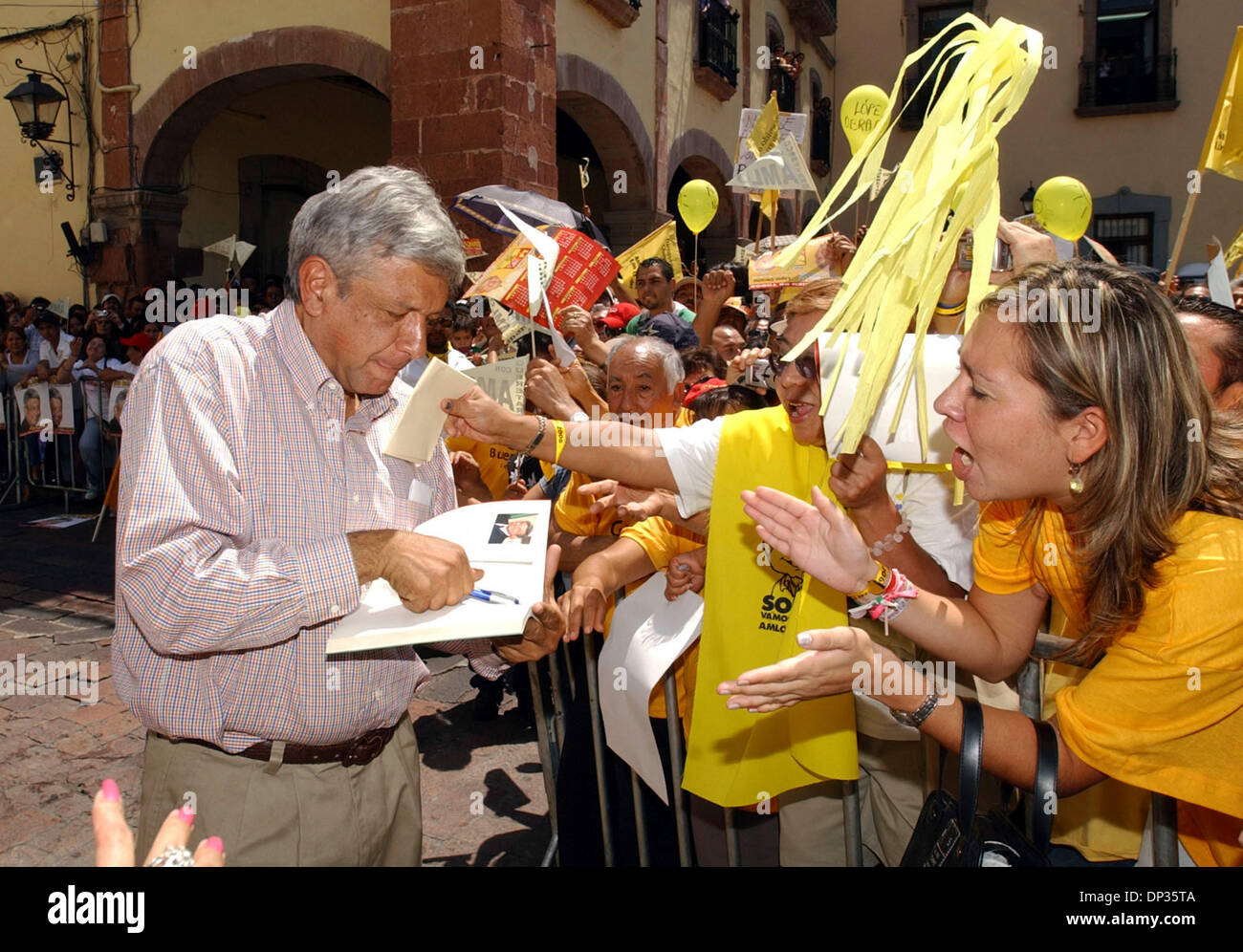 Jun 21, 2006; Queretero, MEXICO;  Democratic Revolution Party candidate Andres Manuel Lopez Obrador gives his autograph to supporters Wednesday June 21, 2006 during a campigan stop in Queretero, Mexico.  Mandatory Credit: Photo by Edward A. Ornelas/San Antonio Express-News/ZUMA Press. (©) Copyright 2006 by San Antonio Express-News Stock Photo