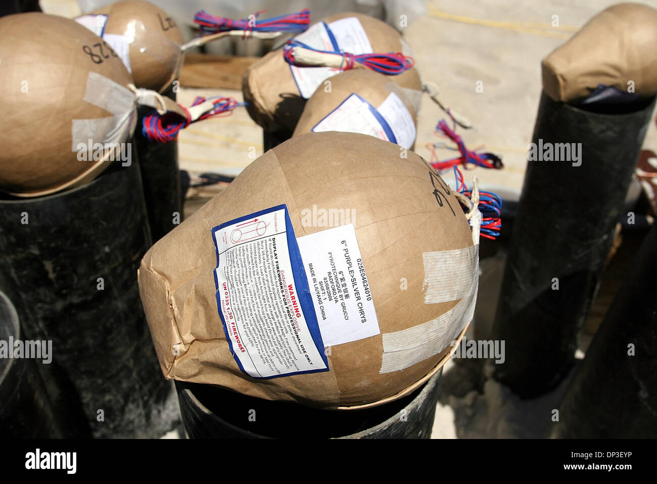 pics 6 Inch Mortar Fireworks https www alamy com jul 01 2006 riviera beach fl usa shells like this 6 inch purple and image65231146 html
