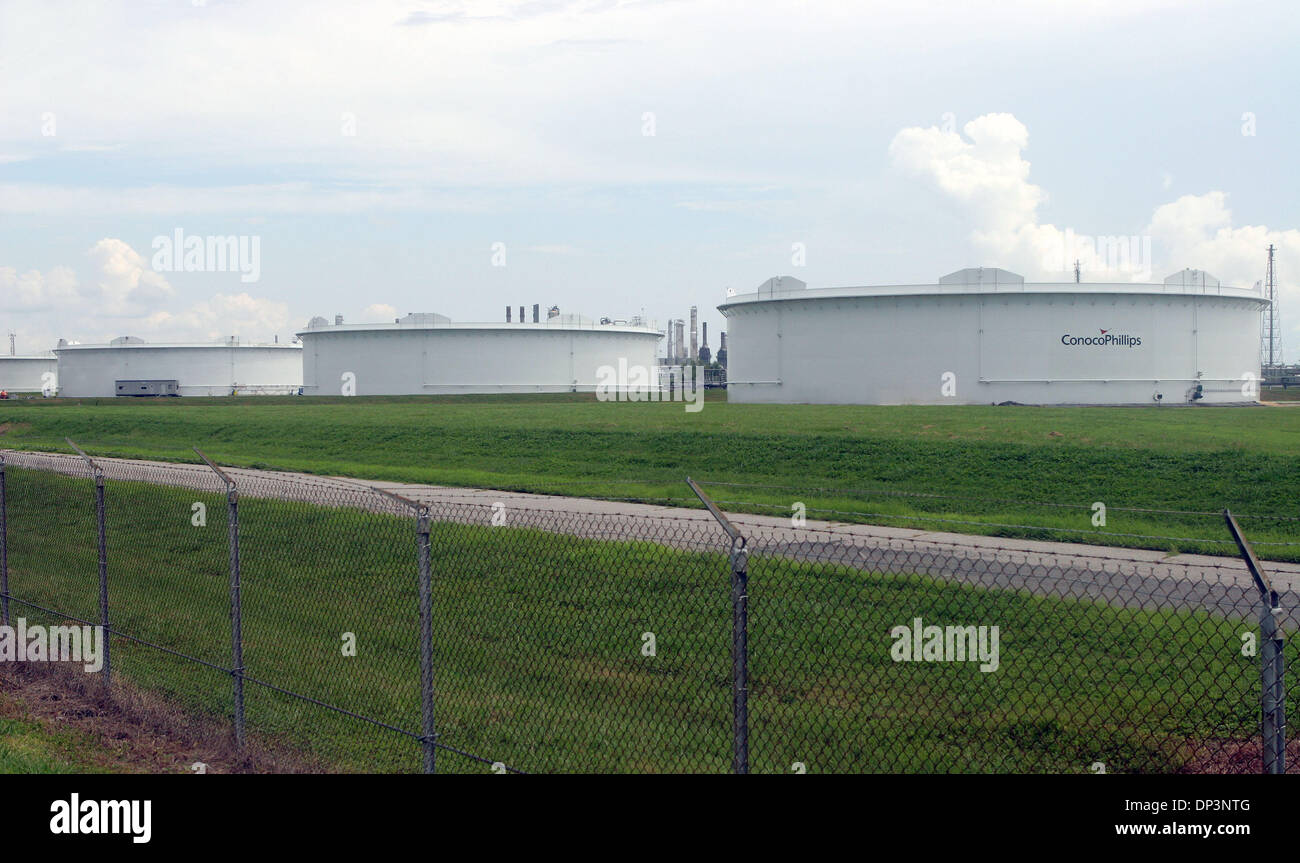 Jul 14, 2006; Belle Chasse, LA, USA; The Alliance refinery, located in