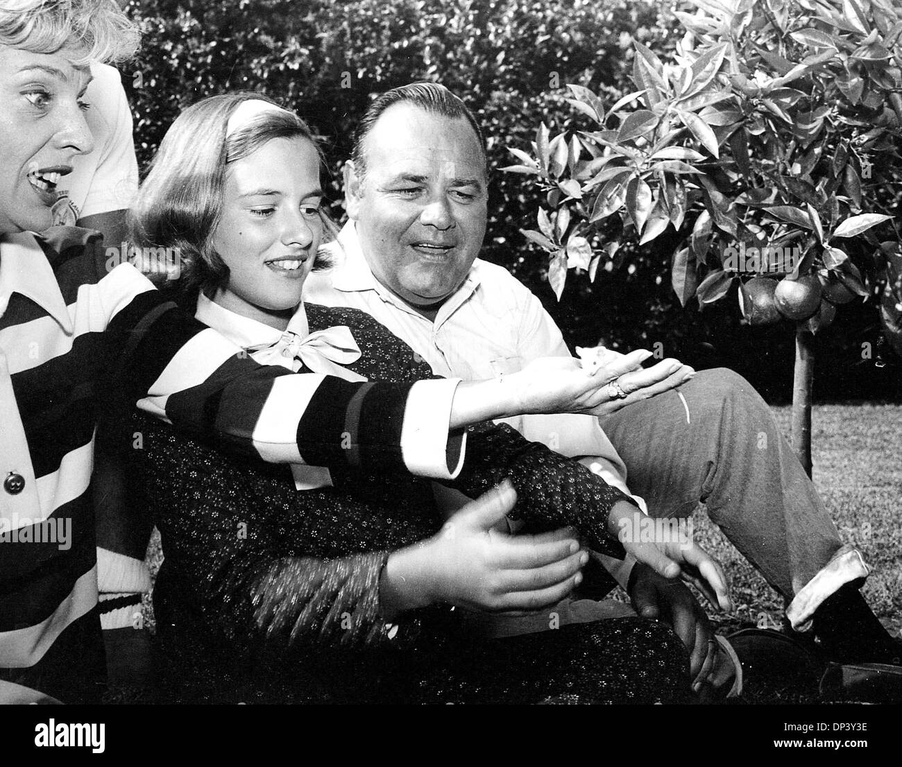 Apr. 6, 2006 - JONATHAN WINTERS. SMP / JONATHANWINTERSRETRO(Credit