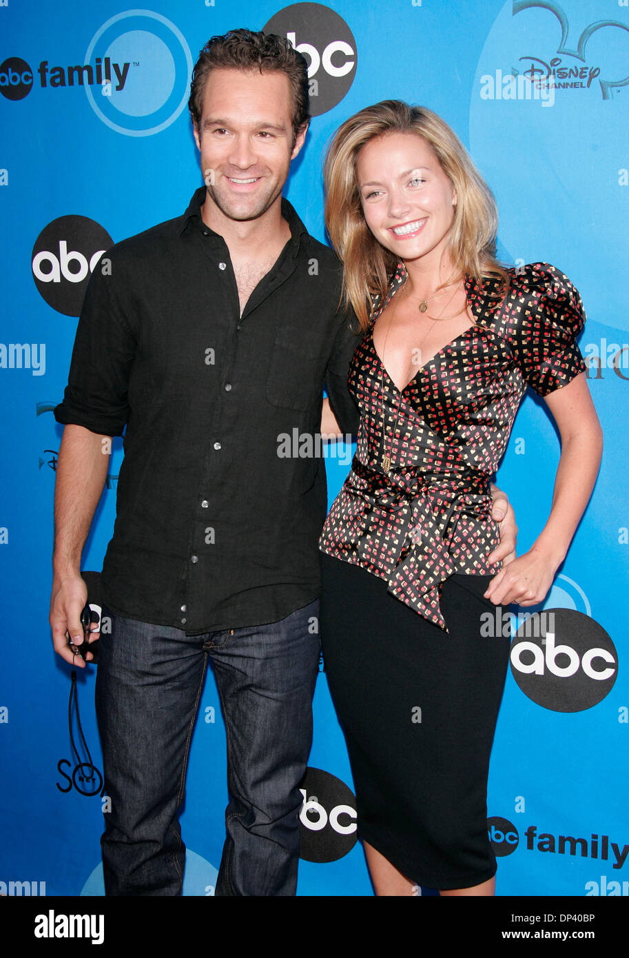 Jul 19, 2006; Pasadena, California, USA; Actress BECKI NEWTON & HUSBAND ...