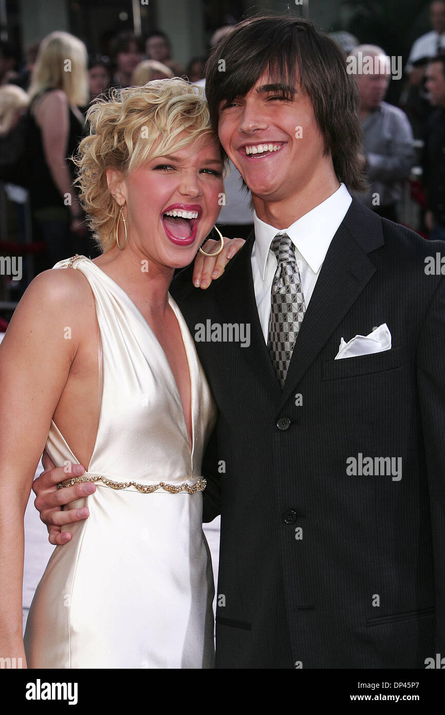 Jul 25, 2006; Hollywood, CA, USA; Actress ARIELLE KEBBEL and her