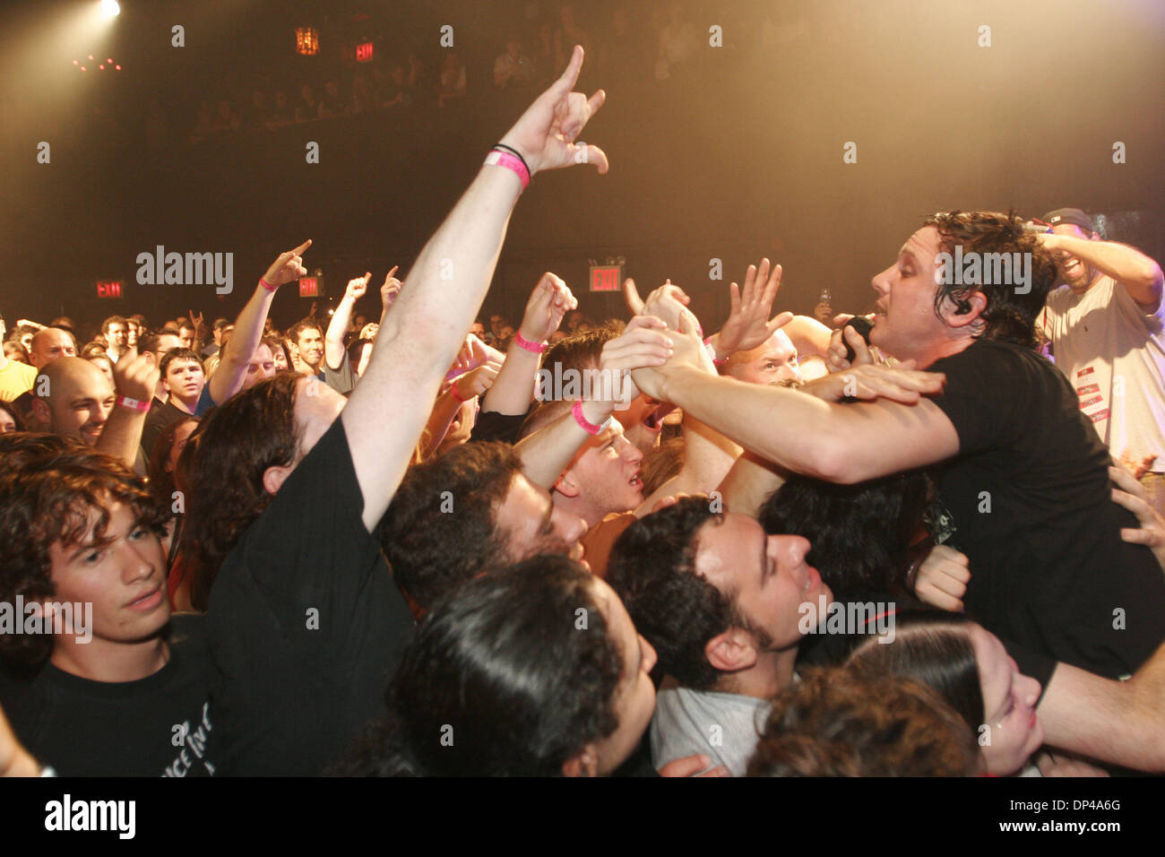Kevin martin robbei allen candlebox rande hi-res stock photography and  images - Alamy