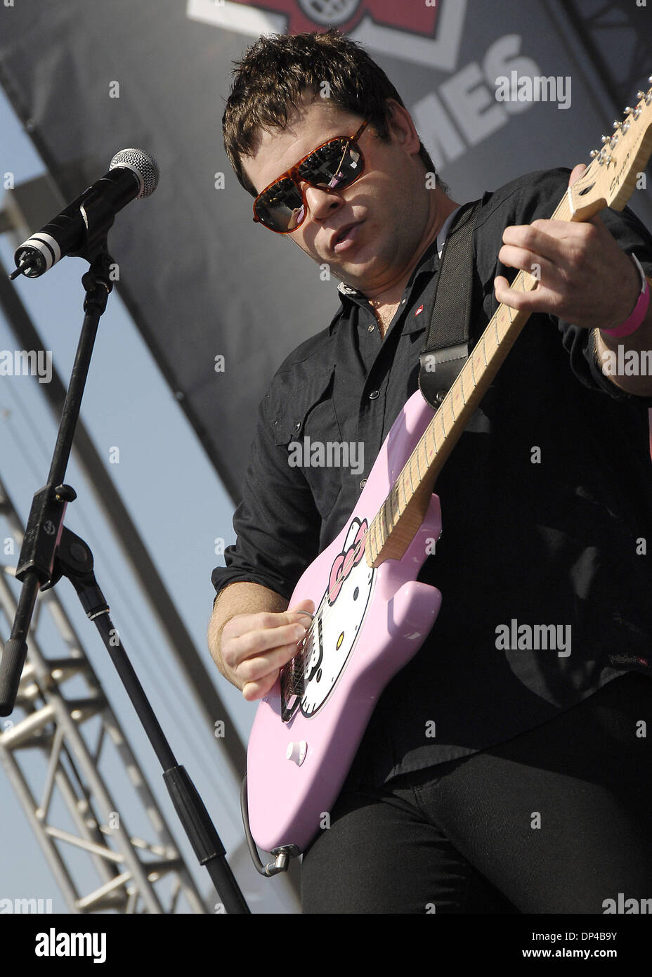 Jason reece hi-res stock photography and images - Alamy