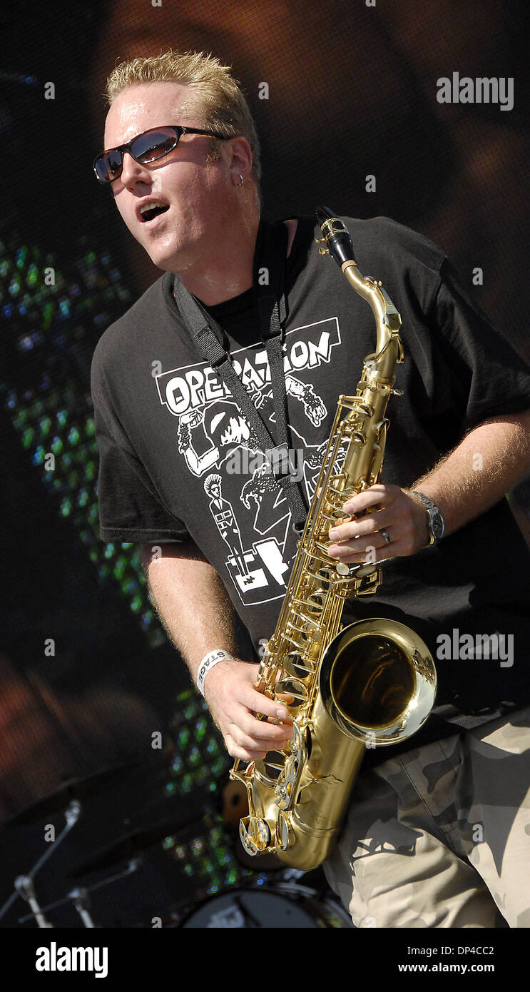 August 5, 2006; Carson, CA, USA; Musician CRAIG YARNOLD of Buck-O-Nine performing during ESPN X Games 12 at the Home Depot Center. Mandatory Credit: Photo by Vaughn Youtz. (©) Copyright 2006 by Vaughn Youtz. Stock Photo