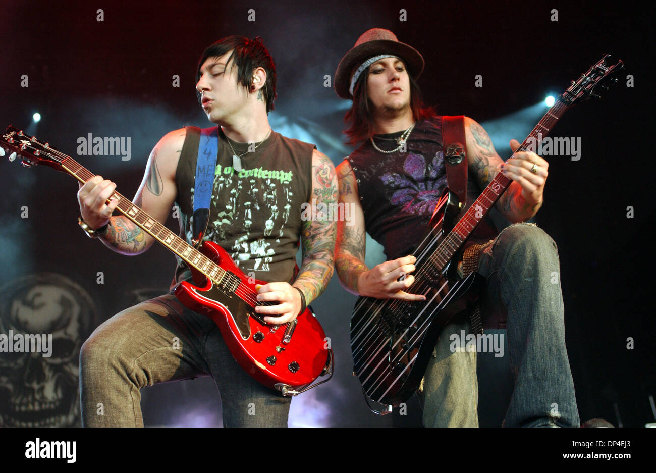 本物品質の NC, Raleigh, 2006; 09, Aug USA; and (L) VENGEANCE ZACKY ミュージック