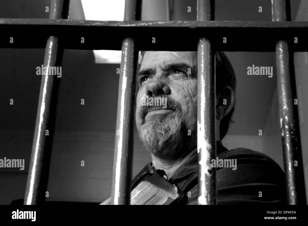 Prison chaplain inmates hires stock photography and images Alamy