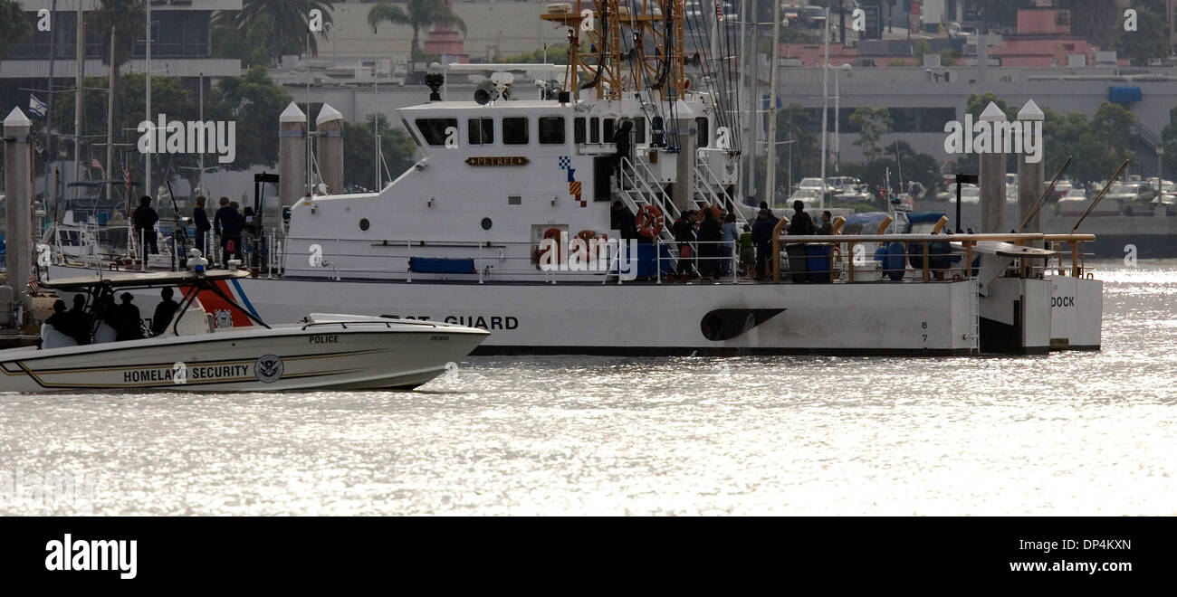 Aug 17, 2006; San Diego, CA, USA; DEA & US Coast Guard move Javier Arellano Felix and those captured with him aboard the 87-foot cutter Petrel toward the dock at the Coast Guard station on Harbor Drive. Also known as  'El Tigrillo,' or 'little tiger,' Arellano, 37, is one of seven leaders in the Arellano Felix organization named in a U.S. indictment unsealed in San Diego in 2003.   Stock Photo