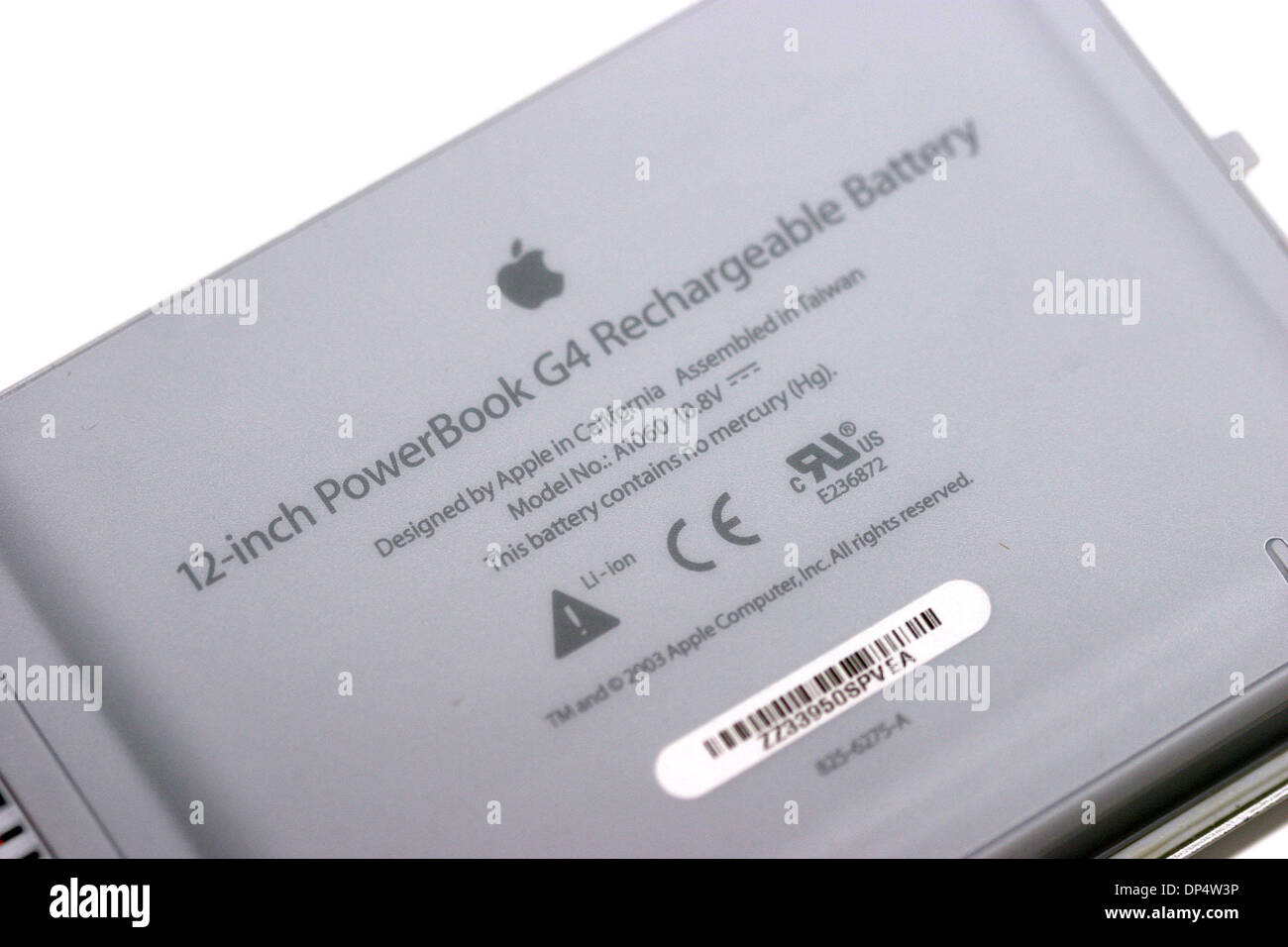 Aug 24, 2006; London, UK; Computer giant Apple is recalling 1.8m batteries used in its laptop computers worldwide after overheating complaints. The announcement affects laptop computers - the iBook G4 and Powerbook G4 - sold between October 2003 and August 2006. It follows Dell's decision to recall more than 4m batteries from its laptops last week. The recall does not impact on the Stock Photo