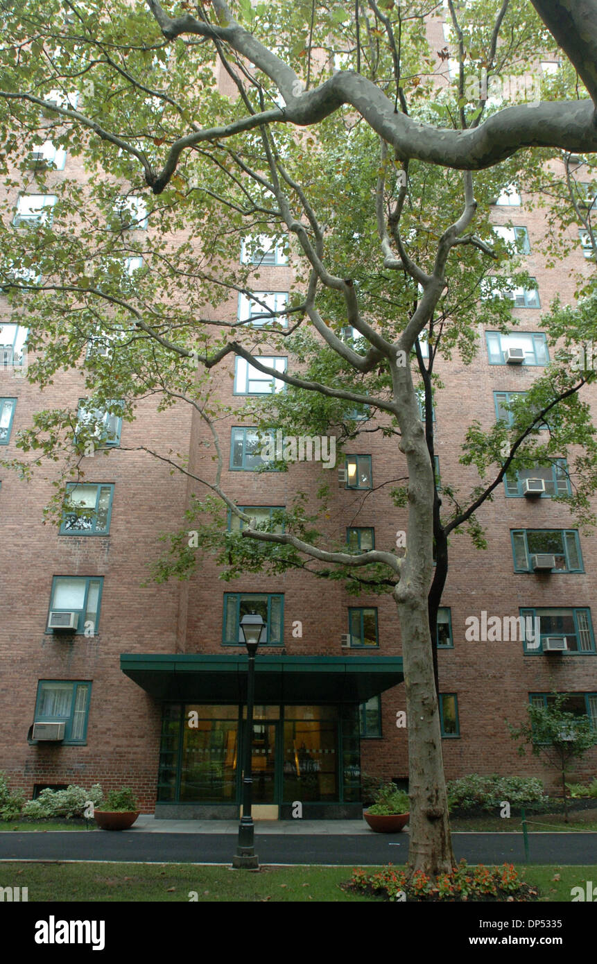 Aug 30, 2006; Manhattan, NY, USA; A buillding in Peter Cooper Village