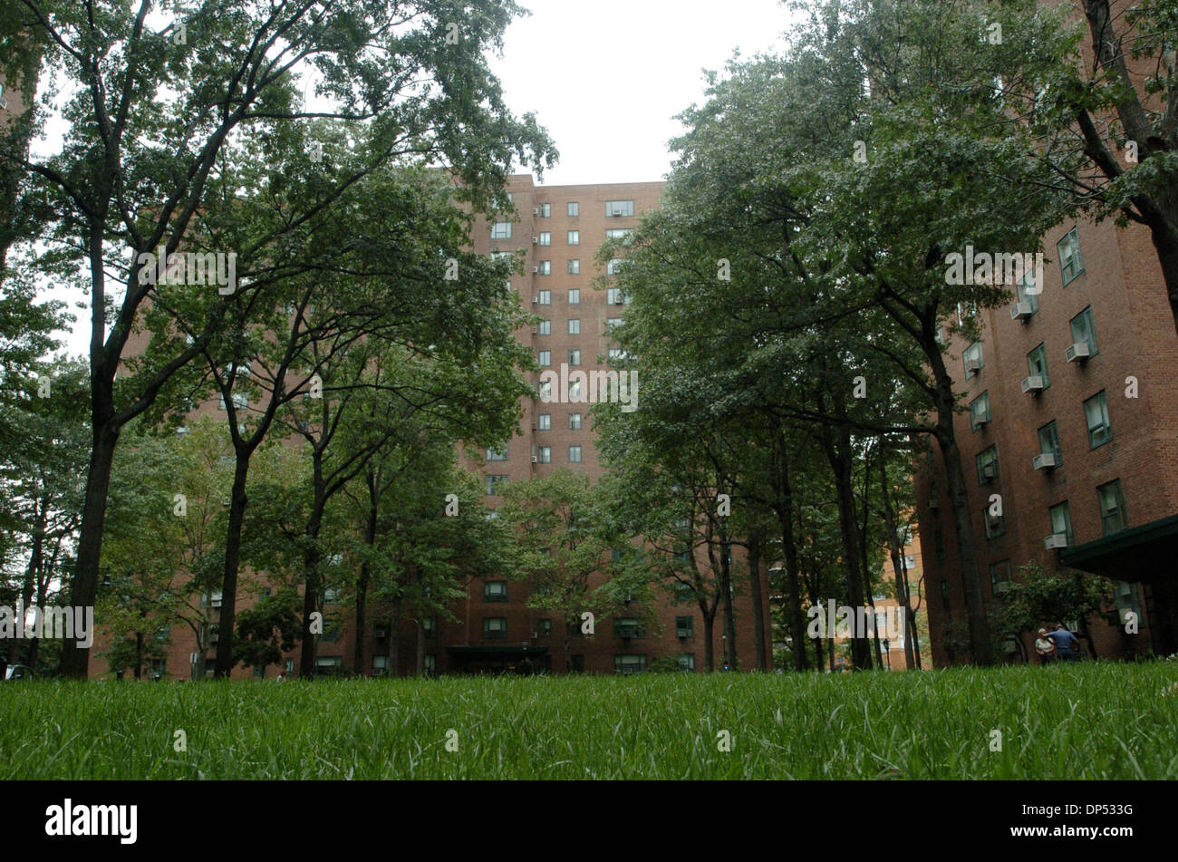 Aug 30, 2006; Manhattan, NY, USA; A building in Peter Cooper Village