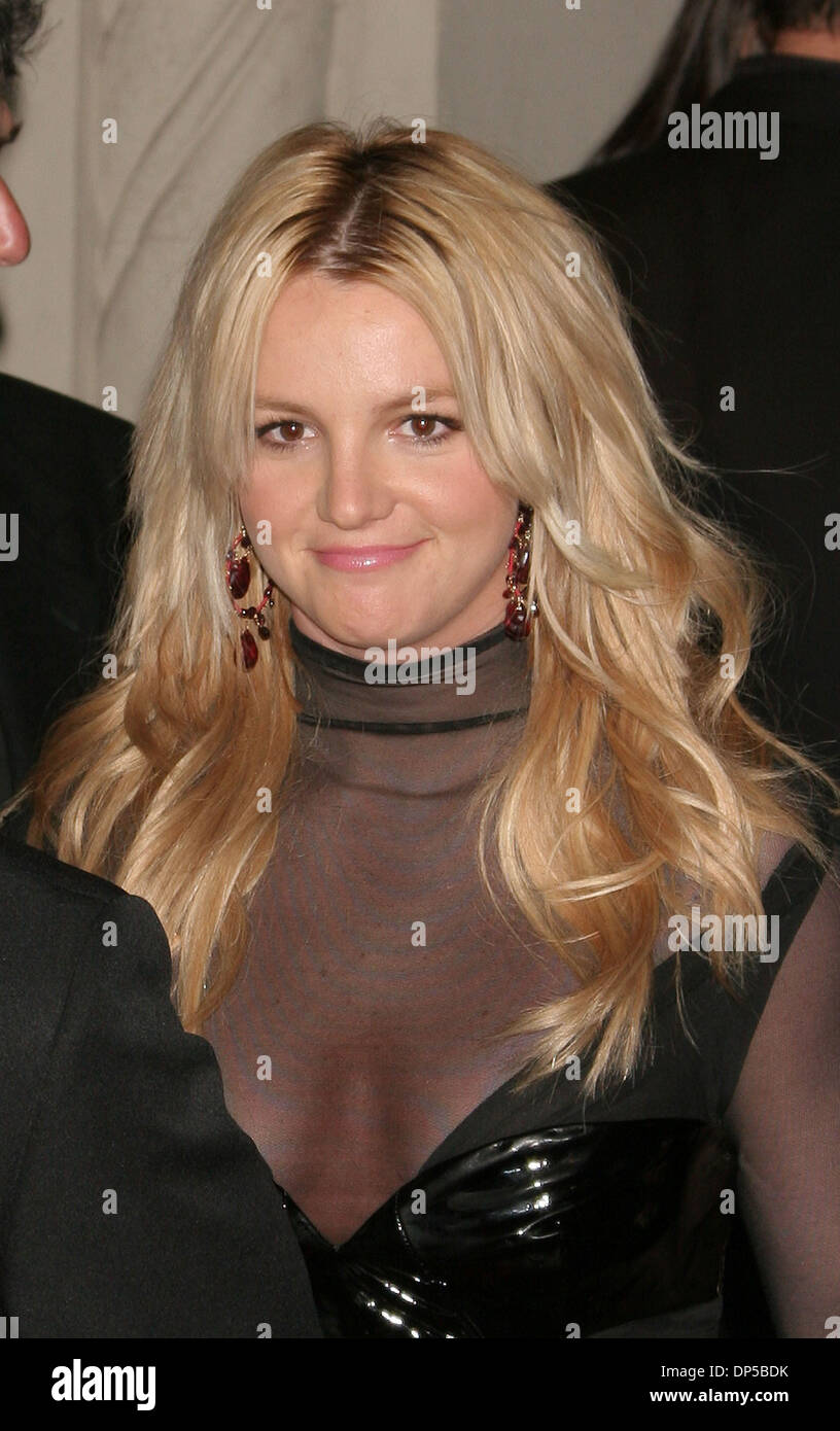 Nov 07, 2006; Los Angeles, CA, USA; Pop star BRITNEY SPEARS filed for divorce from her husband of two years, Kevin Federline, citing irreconcilable differences as the reason for the split, according to her court documents.  Spears requested physical and legal custody of the couple's two sons, one-year old Sean Preston and two-month old Jayden James, with visitation rights for Feder Stock Photo
