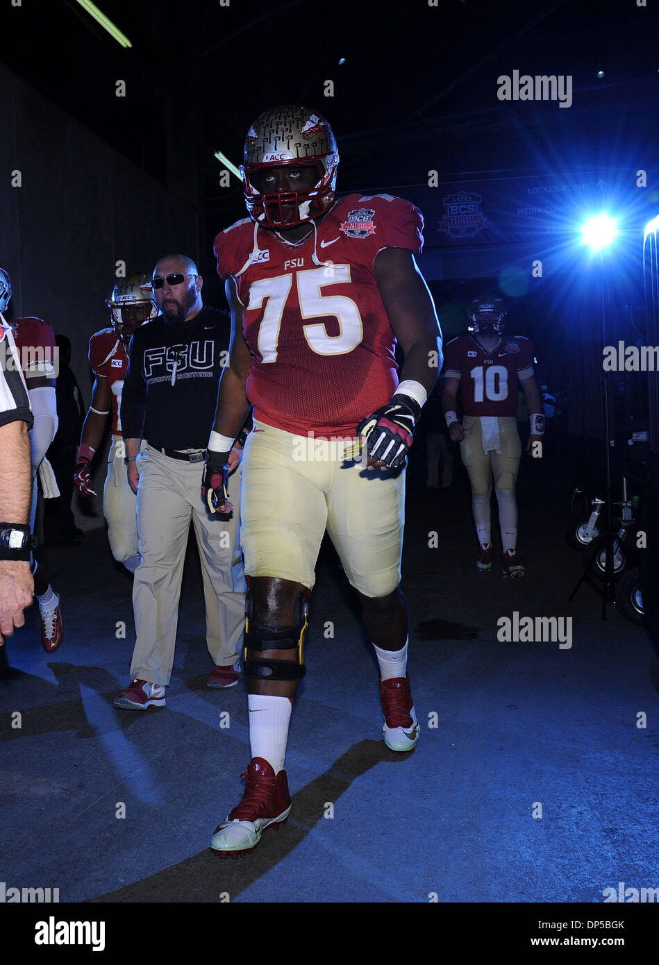 during the first half of the BCS National Championship NCAA college football  game Monday, Jan. 10, 2011, in Glendale, Ariz. (AP Photo/Matt York Stock  Photo - Alamy