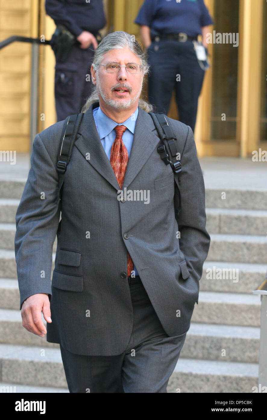 Ron kuby hi-res stock photography and images - Alamy