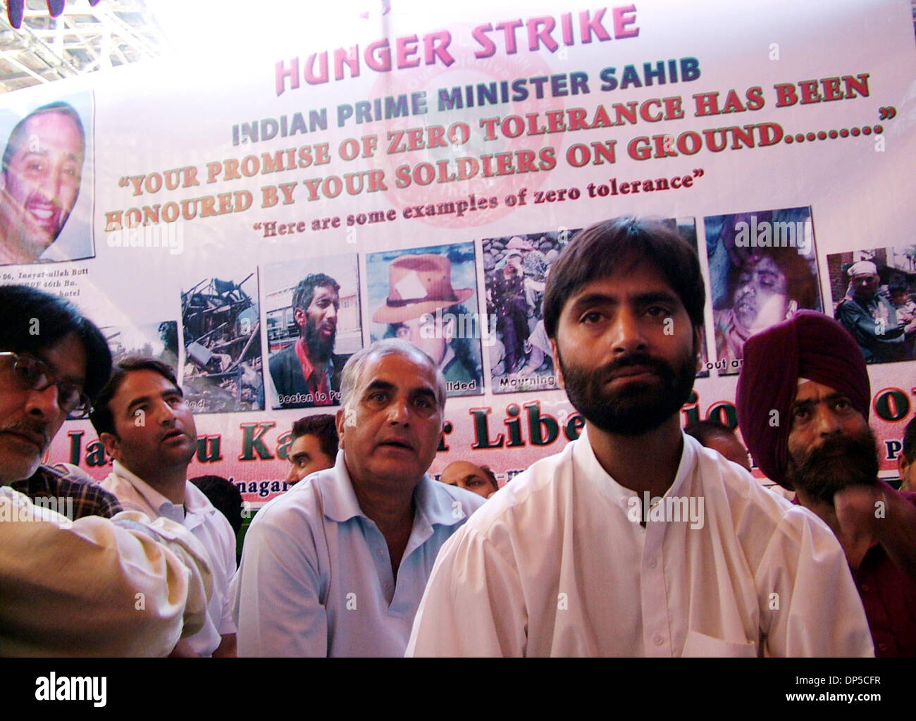 Sep 12, 2006; Srinagar  Lal Chowk, Kashmir, INDIA; Kashmir activists for JKLF (Jammu Kashmir Liberation Front) during the hunger strike against human rights violations in Kashmir by the India army in Srinagar. The hunger strike will be simultaneously organised in Muzaffarabad, London, US, Ralwalpandi and other places, a spokesman of the group said in a statement Sunday. The JKLF ha Stock Photo