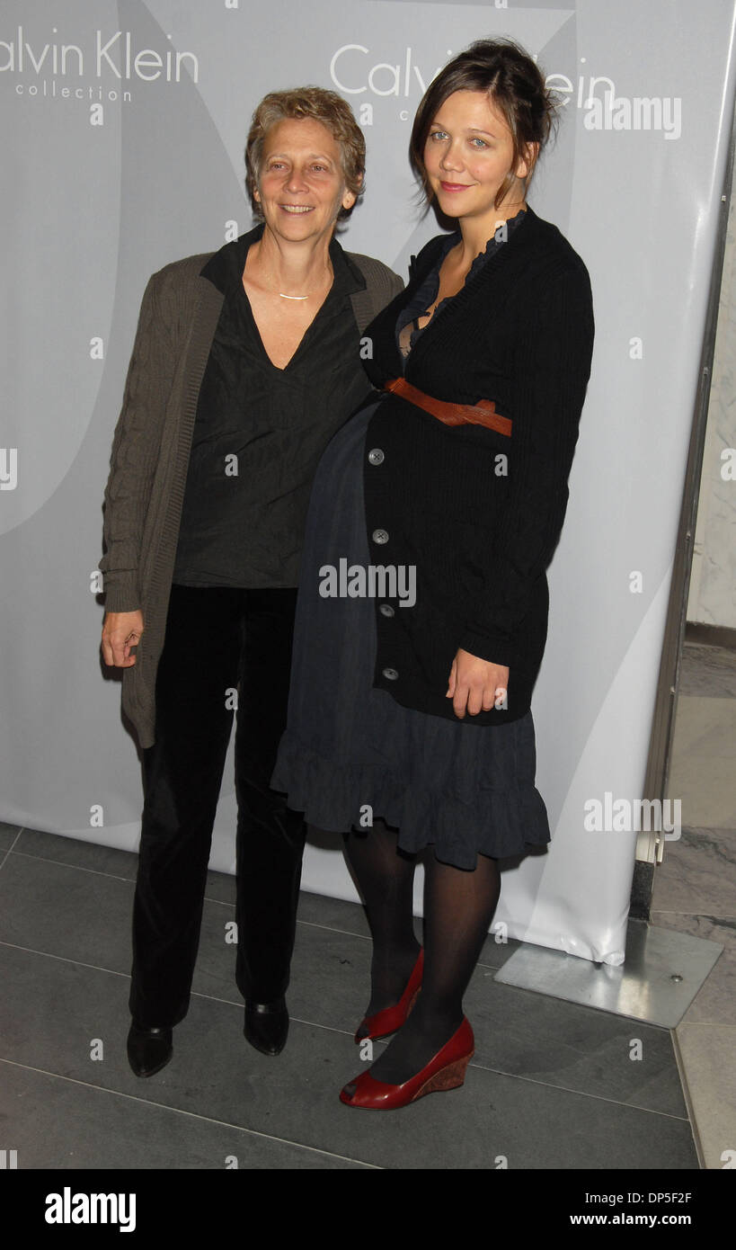 Sep 14, 2006; New York, NY, USA; NAOMI FONER with MAGGIE GYLLENHAAL at the  Calvin Klein afterparty to the Spring 2007 Show which took place at World Trade Center 7. Mandatory Credit: Photo by Dan Herrick/ZUMA KPA. (©) Copyright 2006 by Dan Herrick Stock Photo
