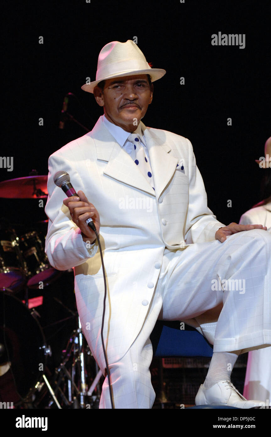 Sep 16, 2006; Portsmouth, VA, USA; Sweet Soul Jam  takes the crowd  back to 60s and 70s soul and brings the Chi-Lites to the Netelos Pavillion in Portsmouth, Virginia. Mandatory Credit: Photo by Jeff Moore/ZUMA Press. (©) Copyright 2006 by Jeff Moore Stock Photo