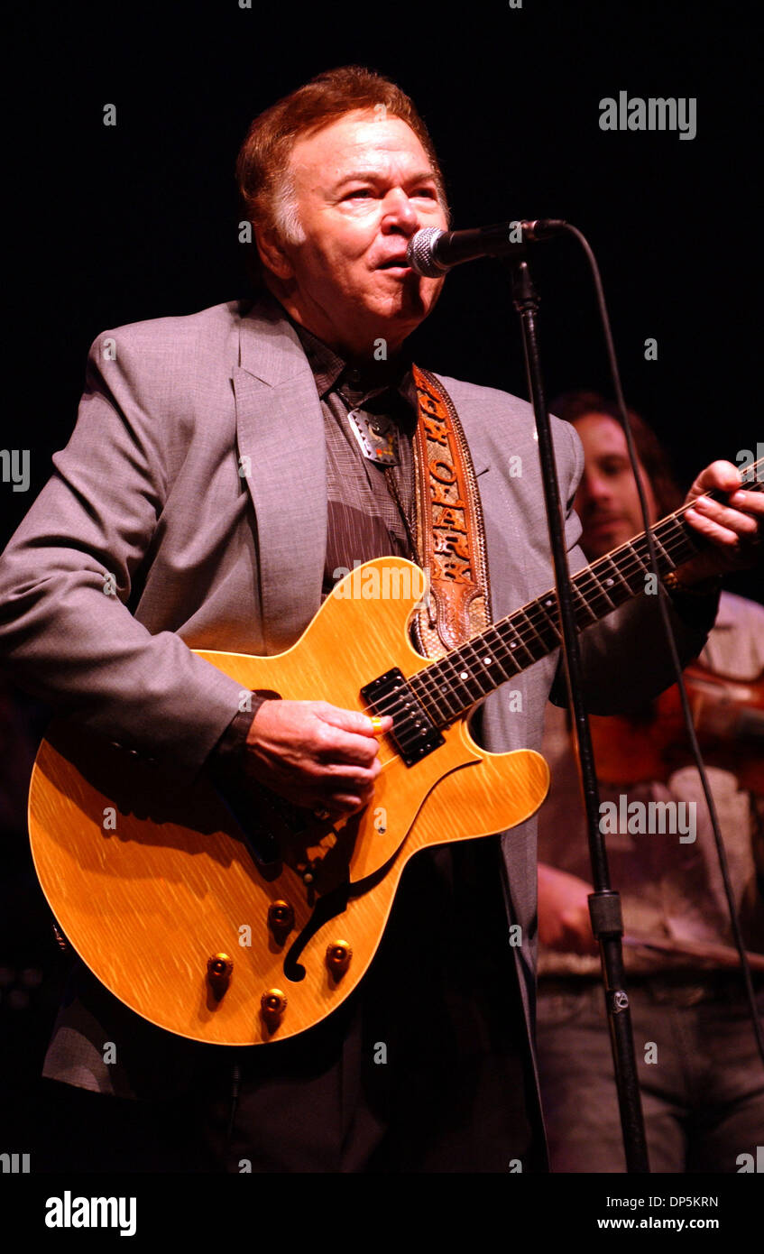 Roy Clark Hi Res Stock Photography And Images Page 3 Alamy