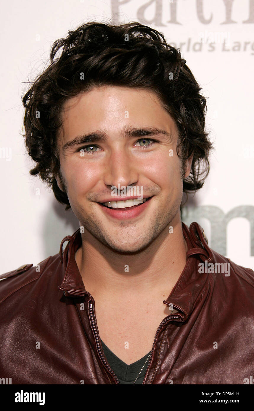 Sep 19, 2006; Hollywood, California, USA; Actress MATT DALLAS at the 'Employee Of The Month' World Premiere held at the Mann Chinese Theatre. Mandatory Credit: Photo by Lisa O'Connor/ZUMA Press. (©) Copyright 2006 by Lisa O'Connor Stock Photo