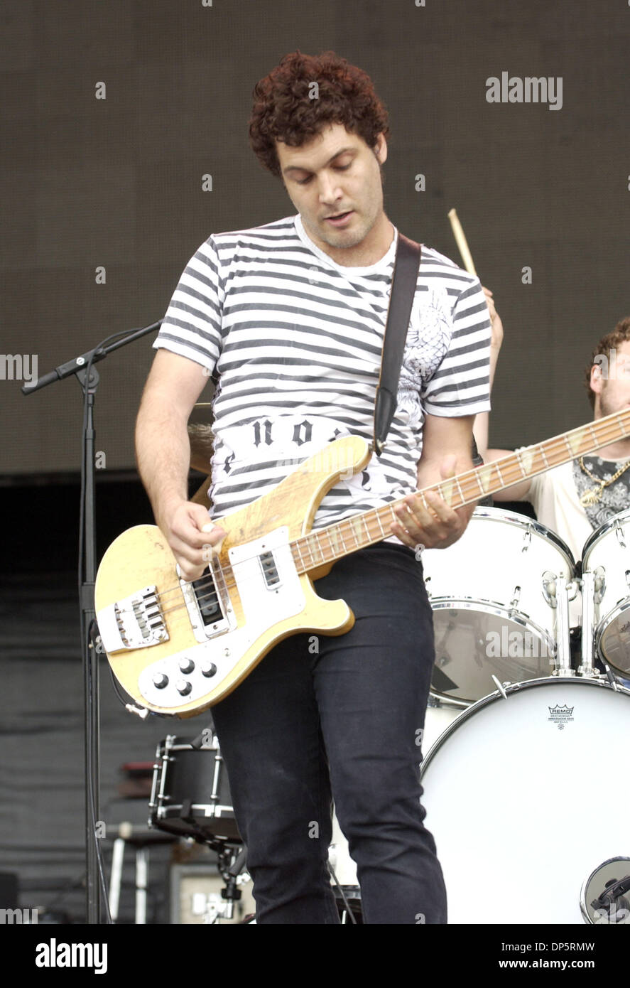 Sep 23, 2006; Baltimore, MD, USA; Bassist CHRIS ROSS of the