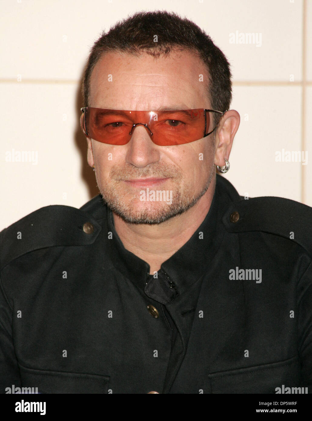 U2 u2 book signing hires stock photography and images Alamy