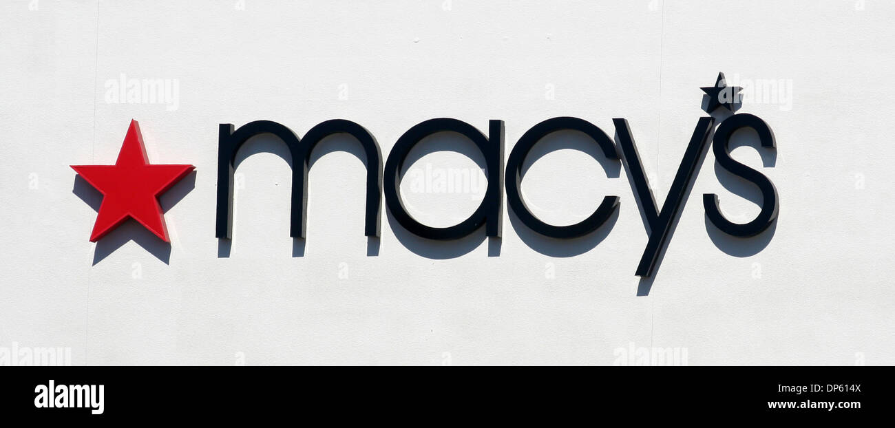 Oct 03, 2006; Newport Beach, CA, USA; The sign in front of Macy's