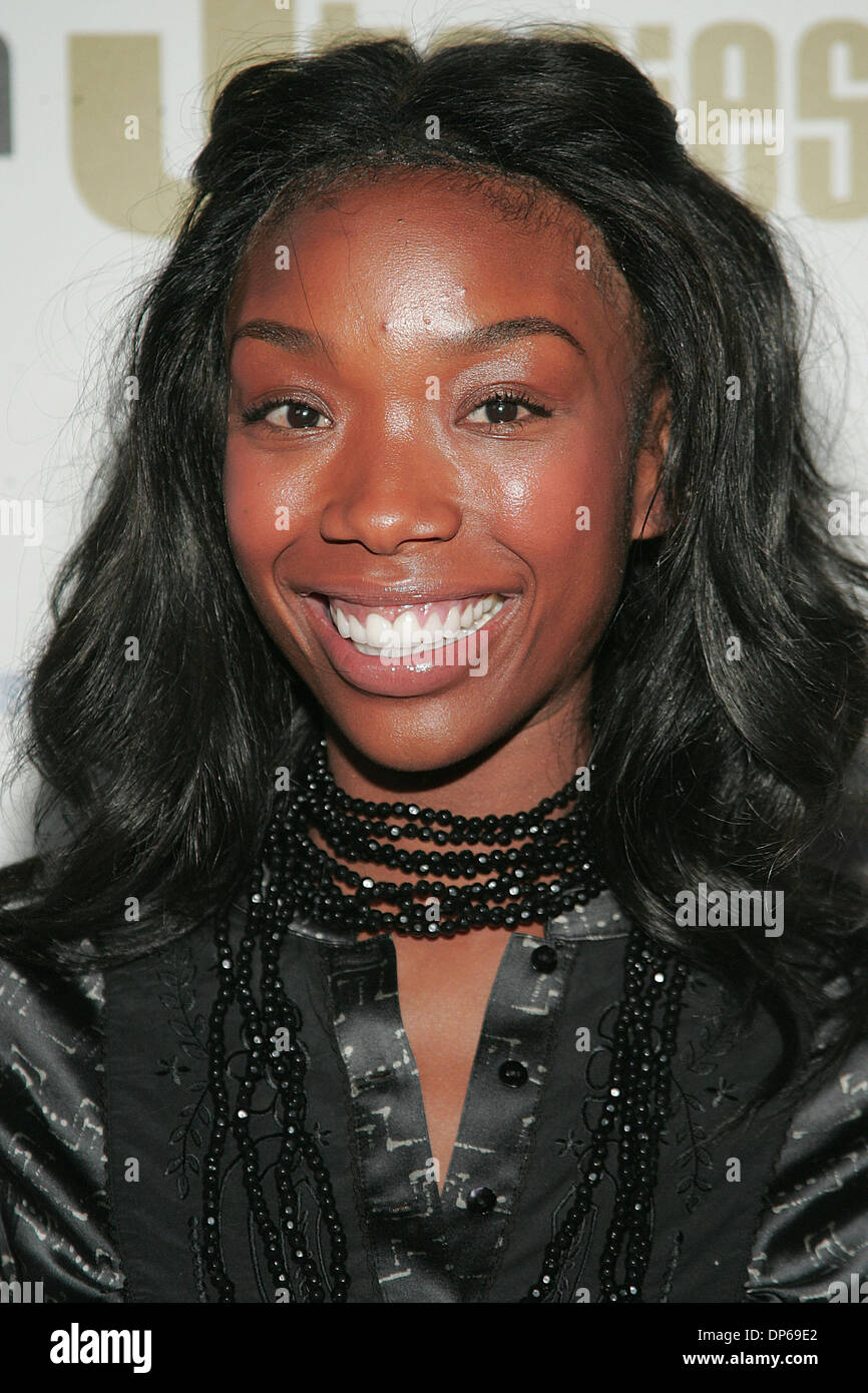 Oct 10, 2006; Hollywood, CA, USA; BRANDY NORWOOD during arrivals at the