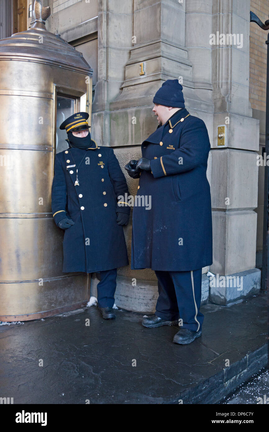 Doorman uniform hires stock photography and images Alamy