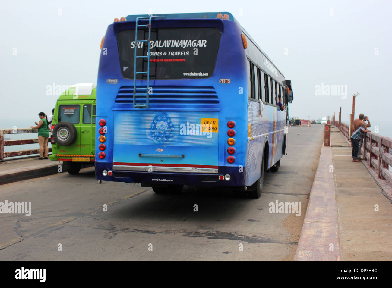 Back view bus in tamil hires stock photography and images Alamy