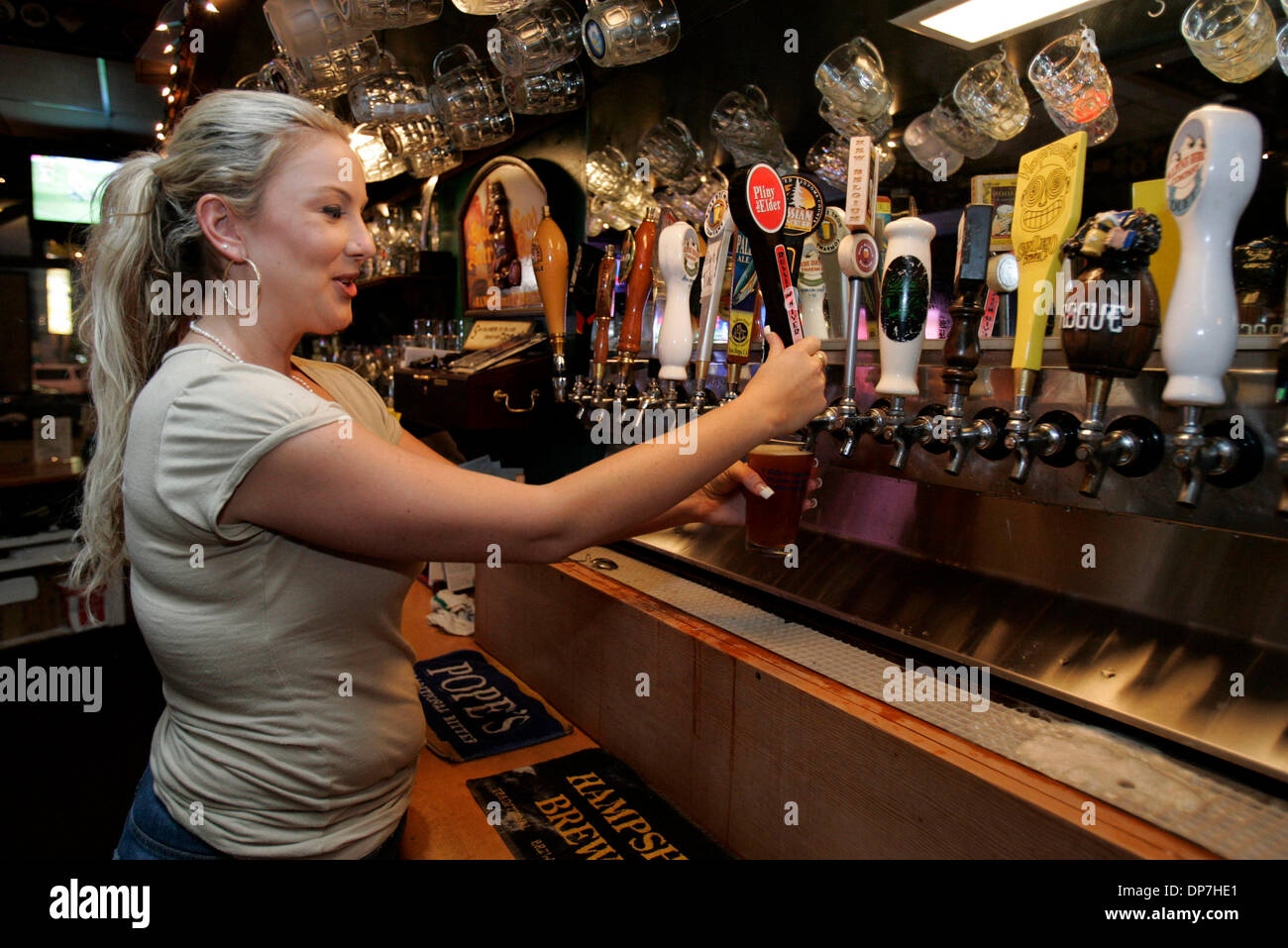 Obriens pub hires stock photography and images Alamy