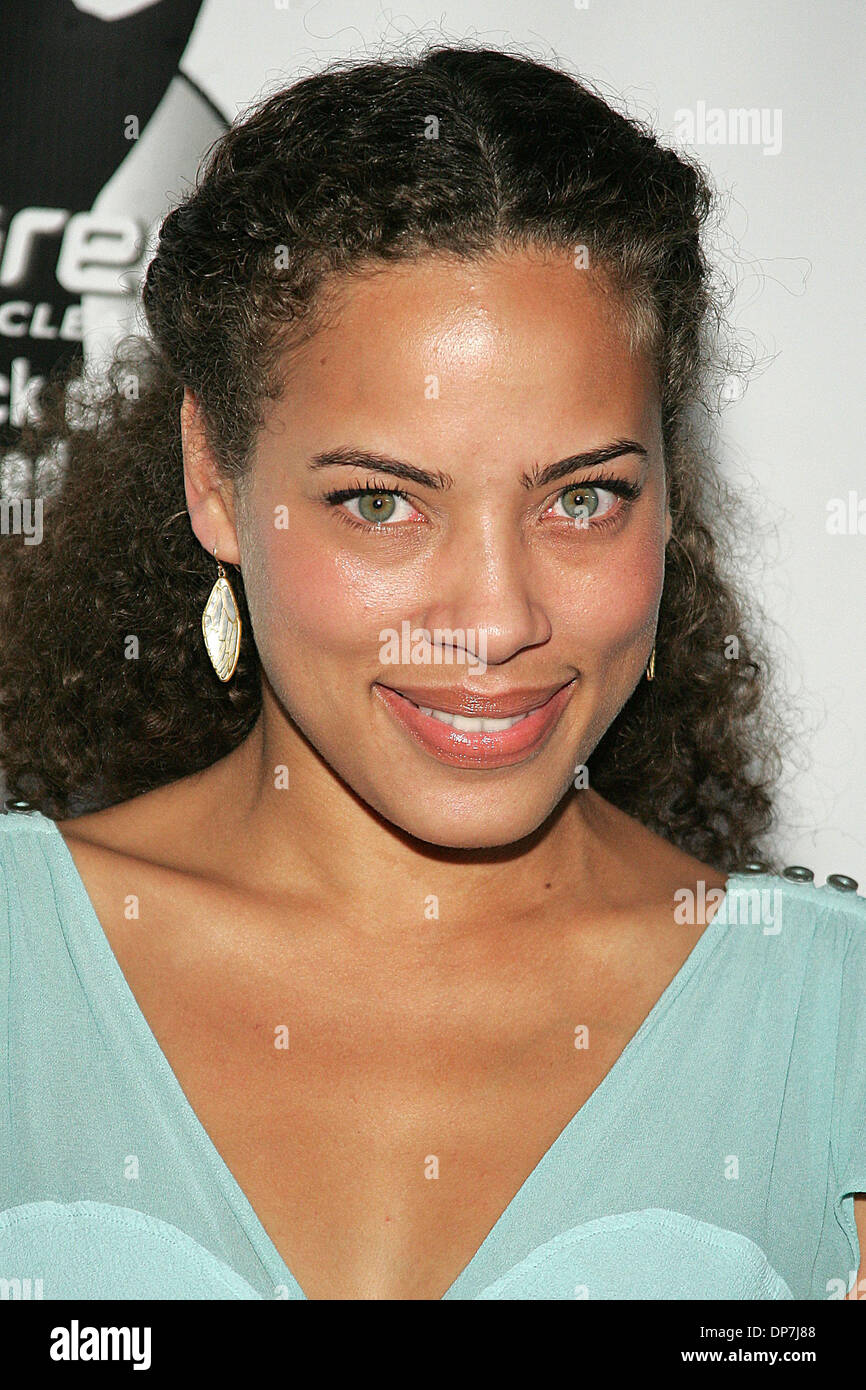 Nov 18, 2006; Beverly Hills, CA, USA; Actress TAWNY CYPRESS during