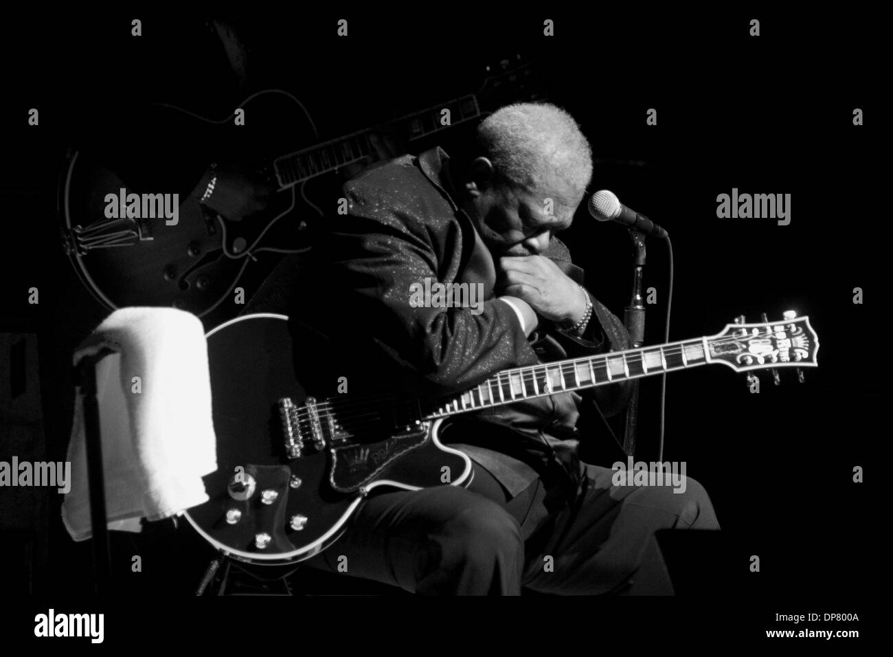 6 06 2005 Black and White Stock Photos & Images - Alamy