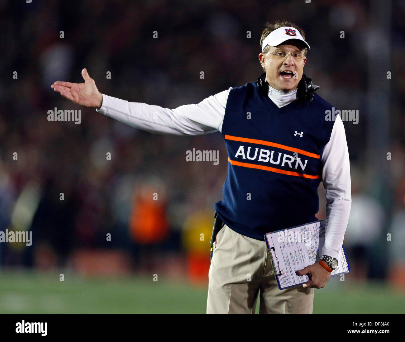 Pasadena, California, USA. 06th Jan, 2014. Auburn Tigers head coach Gus ...