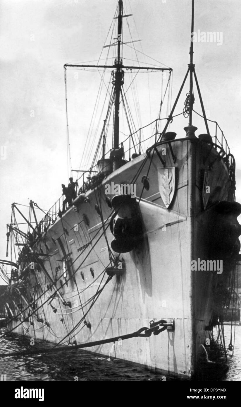 Armoured cruiser SMS Goeben in a contemporary depiction. The ship of the Moltke class was launched on the 28th of March in 1911 by Blohm and Voss in Hamburg. From 1914 on, it sailed under Turkish flag and was named Yavuz Sultan Selim. It was scrapped in 1974. Stock Photo