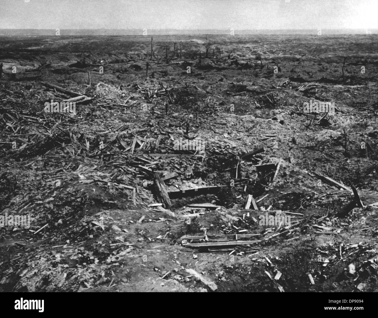 Politics pol armed forces history destruction first world war hi-res ...