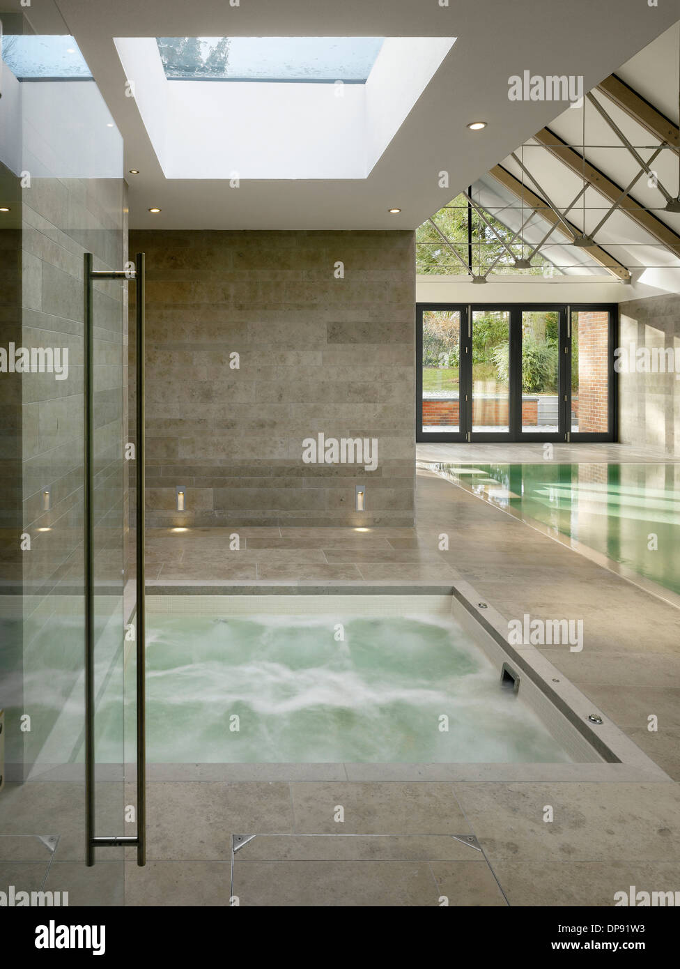 Plunge pool home hires stock photography and images Alamy
