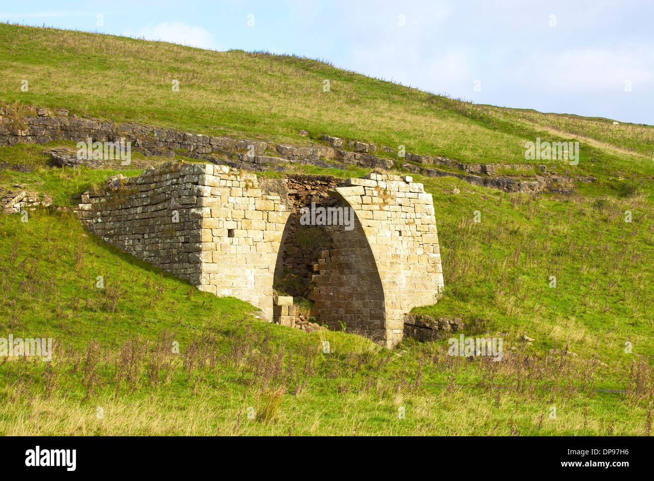 Lime Kiln near Walltown on Hadrian’s Wall National Trail ...