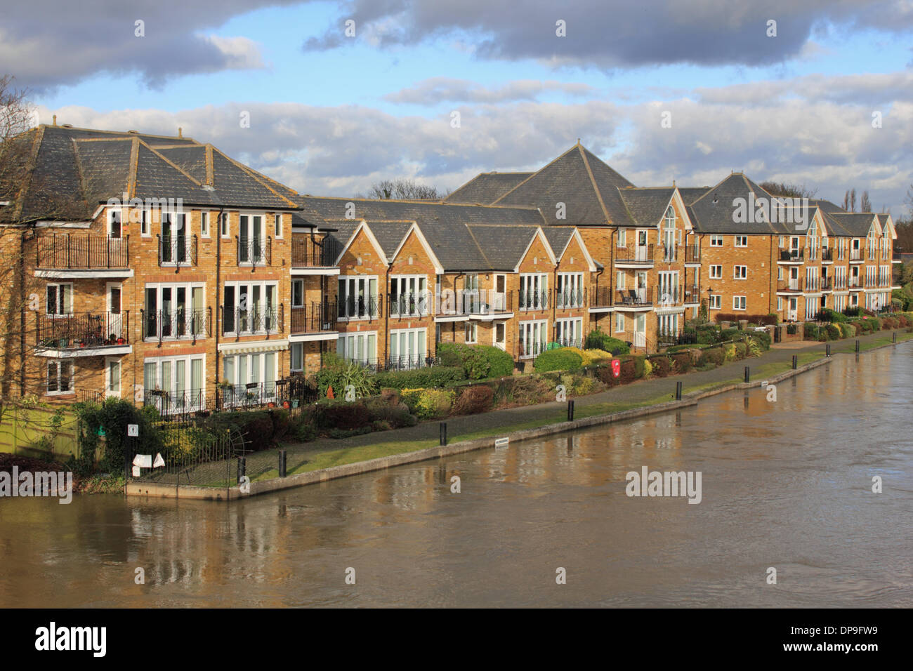 Walton on thames surrey united kingdom