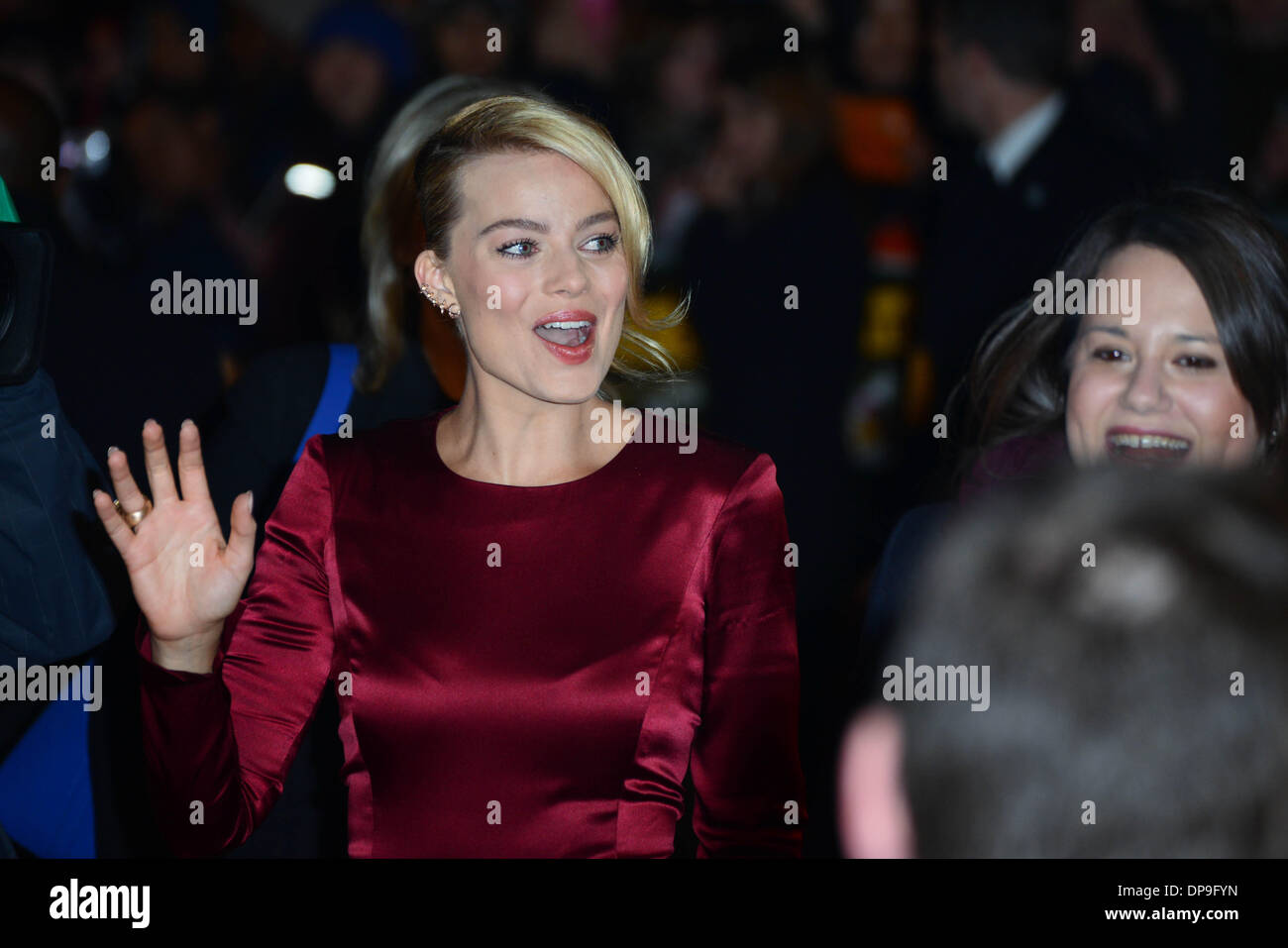 London, UK. 9th January 2014. Margot Robbie arrives at the UK Premiere - the Wolf of Wall Street at Leicester Square in London, 9th January 2014, Photo by See Li/Alamy Live News Stock Photo