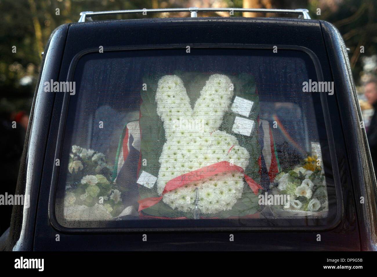Ronnie Biggs funeral at Golders Green Crematorium, Hoop Lane, London Britain 03 January 2014 5 Stock Photo