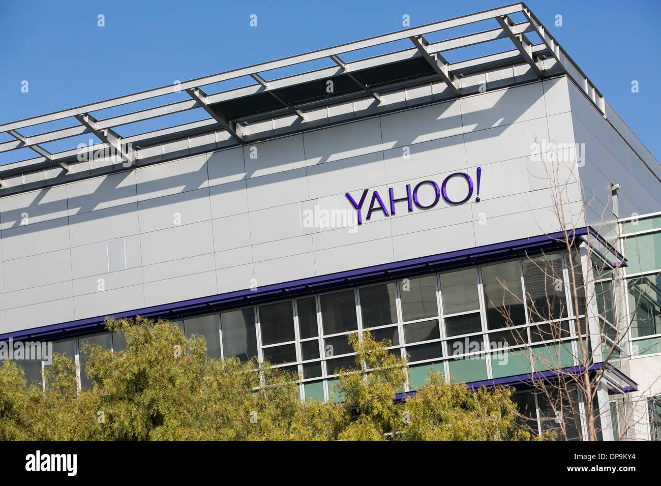 Yahoo Building In Sunnyvale Hi Res Stock Photography And The Of Yahoo In Sunnyvale California DP9KY4 