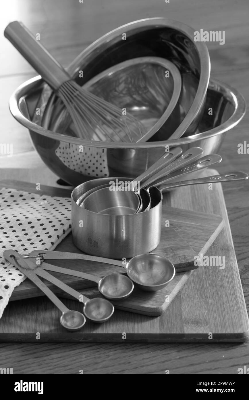 Set of kitchen measuring spoons hi-res stock photography and images - Page  3 - Alamy