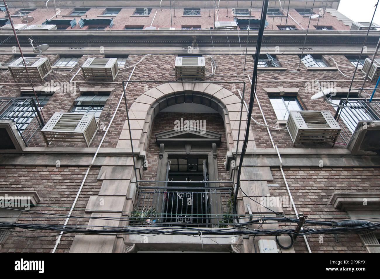 House in Shikumen area - traditional Shanghainese architectural style combining Western and Chinese styles in Shanghai, China Stock Photo